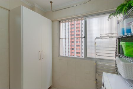 Apartamento à venda com 102m², 3 quartos e 1 vagaÁrea de Serviço