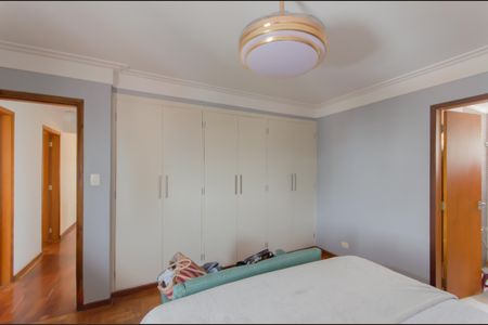 Apartamento à venda com 102m², 3 quartos e 1 vagaSuíte