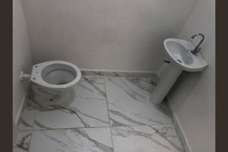 Apartamento à venda com 83m², 2 quartos e sem vagaBanheiro