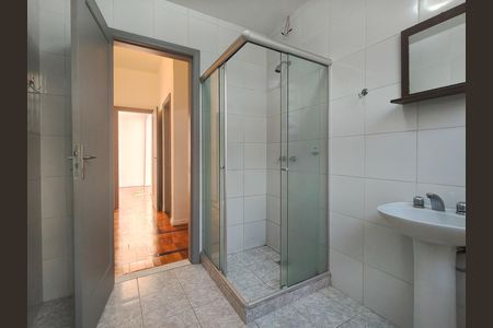 Apartamento para alugar com 100m², 3 quartos e sem vaga Apartamento para alugar com 100m², 3 quartos e sem vagaBanheiro social