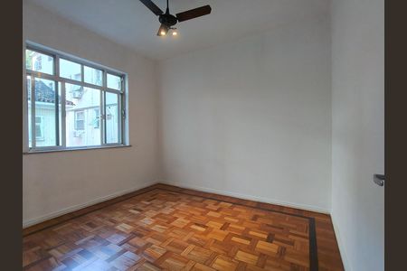 Apartamento para alugar com 100m², 3 quartos e sem vaga Apartamento para alugar com 100m², 3 quartos e sem vagaQuarto 3