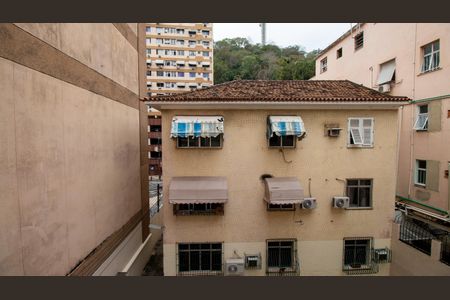 Apartamento para alugar com 100m², 4 quartos e sem vaga Apartamento para alugar com 100m², 4 quartos e sem vagaQuarto 1 Vista