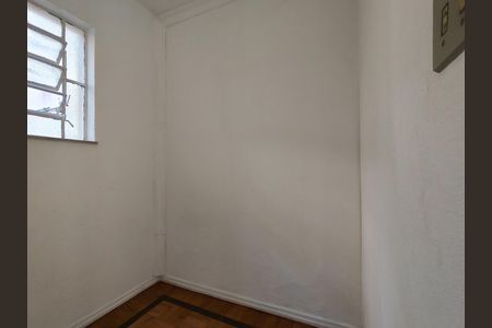 Apartamento para alugar com 100m², 3 quartos e sem vaga Apartamento para alugar com 100m², 3 quartos e sem vagaQuarto de Serviço