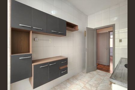 Apartamento para alugar com 100m², 3 quartos e sem vaga Apartamento para alugar com 100m², 3 quartos e sem vagaCozinha