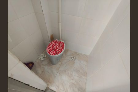 Apartamento para alugar com 100m², 3 quartos e sem vaga Apartamento para alugar com 100m², 3 quartos e sem vagaBanheiro de serviço