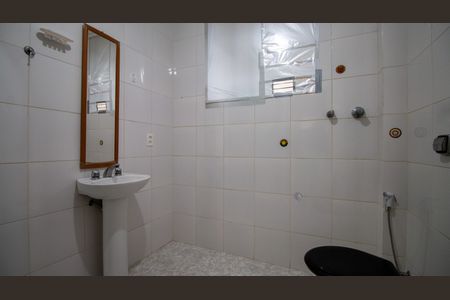 Apartamento para alugar com 100m², 4 quartos e sem vaga Apartamento para alugar com 100m², 4 quartos e sem vagaBanheiro