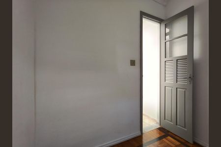 Apartamento para alugar com 100m², 3 quartos e sem vaga Apartamento para alugar com 100m², 3 quartos e sem vagaQuarto de Serviço