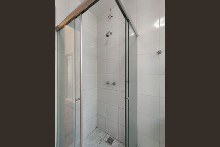 Apartamento para alugar com 100m², 3 quartos e sem vaga Apartamento para alugar com 100m², 3 quartos e sem vagaBanheiro social