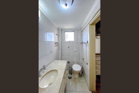 Apartamento à venda com 80m², 2 quartos e 1 vagaBanheiro da Suíte