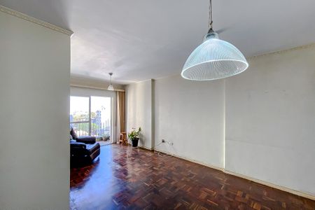 Apartamento à venda com 80m², 2 quartos e 1 vagaSala