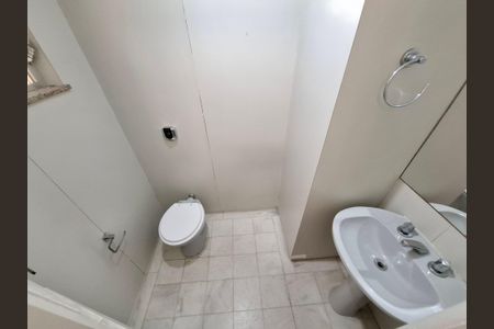 Apartamento à venda com 436m², 4 quartos e 1 vagaBanheiro 1