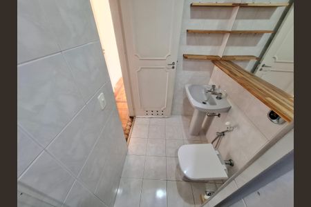Apartamento à venda com 436m², 4 quartos e 1 vagaBanheiro 2