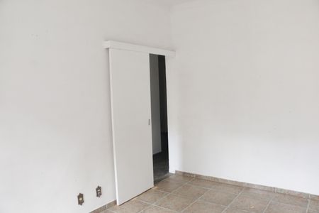 Sala de casa para alugar com 2 quartos, 60m² em Centro, Nova Iguaçu