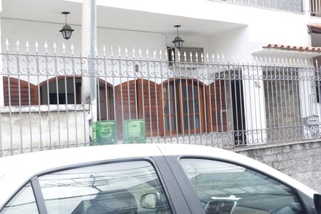 Casa para alugar com 60m², 2 quartos e sem vagaFachada