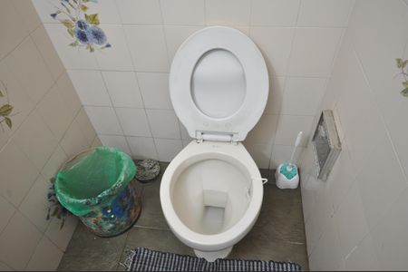 Casa à venda com 200m², 4 quartos e 2 vagasLavabo