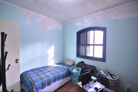 Casa à venda com 200m², 4 quartos e 2 vagasQuarto 2