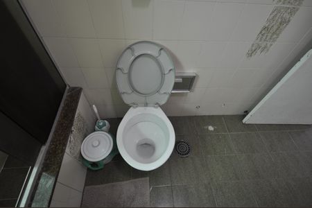 Casa à venda com 200m², 4 quartos e 2 vagasBanheiro Social