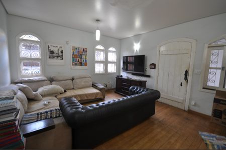 Sala de casa à venda com 4 quartos, 200m² em Tremembé, São Paulo