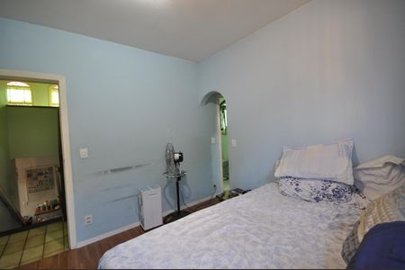 Casa à venda com 200m², 4 quartos e 2 vagasSuíte 1