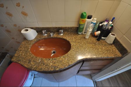 Casa à venda com 200m², 4 quartos e 2 vagasBanheiro da Suíte 2