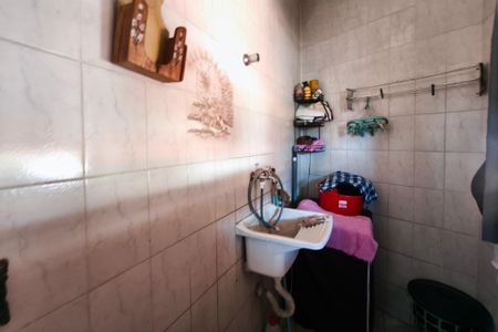 Casa à venda com 480m², 3 quartos e 4 vagas Casa à venda com 480m², 3 quartos e 4 vagasÁrea de Serviço