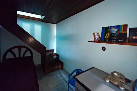 Casa à venda com 480m², 3 quartos e 4 vagas Casa à venda com 480m², 3 quartos e 4 vagasQuarto 2