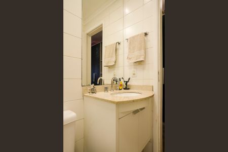 Apartamento à venda com 146m², 3 quartos e 2 vagasBanheiro da suíte 2