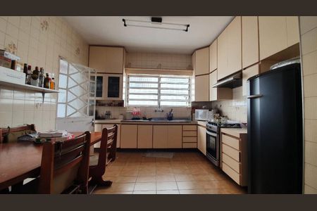 Cozinha de casa para alugar com 2 quartos, 330m² em Vila Monte Alegre, São Paulo
