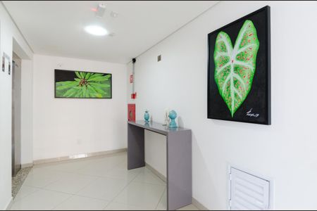 Apartamento à venda com 67m², 2 quartos e 2 vagas Apartamento à venda com 67m², 2 quartos e 2 vagasHall de entrada