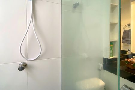 Apartamento à venda com 166m², 4 quartos e 4 vagasBanheiro