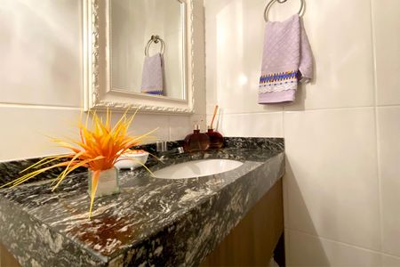 Apartamento à venda com 166m², 4 quartos e 4 vagasLavabo