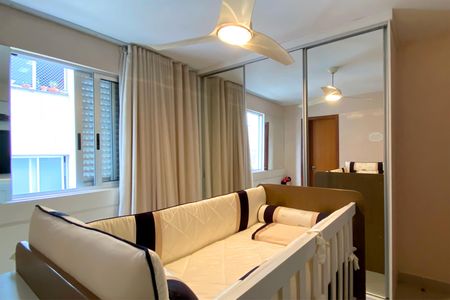 Apartamento à venda com 166m², 4 quartos e 4 vagasSuite 2