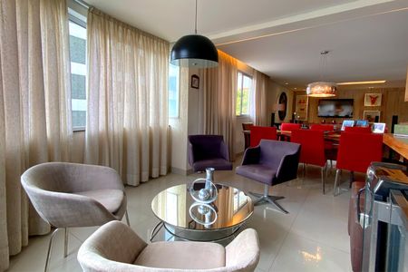 Apartamento à venda com 166m², 4 quartos e 4 vagasVaranda