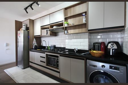 Cozinha de apartamento à venda com 2 quartos, 44m² em Parque Esmeralda, São Paulo