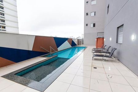 Apartamento à venda com 64m², 2 quartos e 2 vagasÁrea comum - Piscina