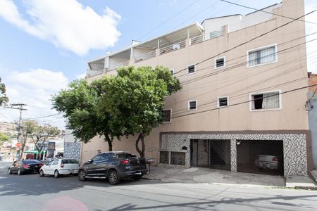 Apartamento à venda com 100m², 3 quartos e 1 vaga Apartamento à venda com 100m², 3 quartos e 1 vagaFachada