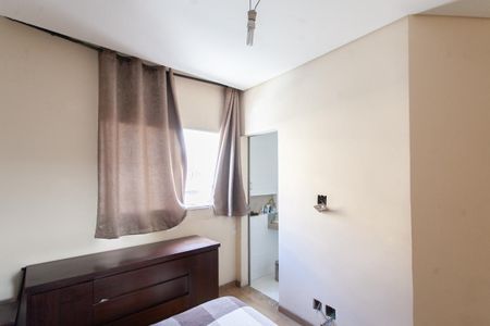 Apartamento à venda com 100m², 3 quartos e 1 vaga Apartamento à venda com 100m², 3 quartos e 1 vagaSuíte