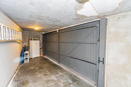 Casa à venda com 160m², 2 quartos e 1 vaga Casa à venda com 160m², 2 quartos e 1 vagaGaragem