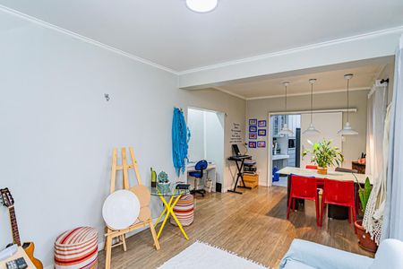 Sala de casa à venda com 2 quartos, 160m² em Vila Pereira Cerca, São Paulo