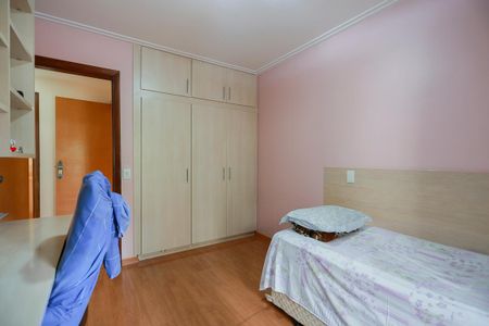 Apartamento à venda com 103m², 3 quartos e 2 vagas Apartamento à venda com 103m², 3 quartos e 2 vagasQuarto 2