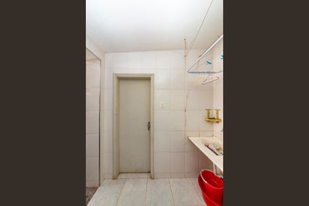 Casa à venda com 288m², 5 quartos e 4 vagasQuarto de Serviço