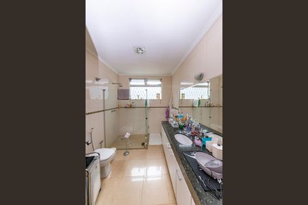 Casa à venda com 288m², 5 quartos e 4 vagasBanheiro Social 2