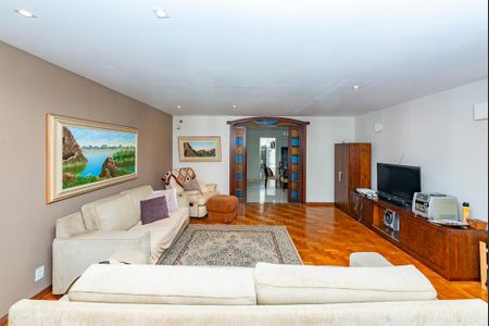 Casa à venda com 288m², 5 quartos e 4 vagasSala 1