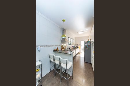 Casa à venda com 288m², 5 quartos e 4 vagasCozinha