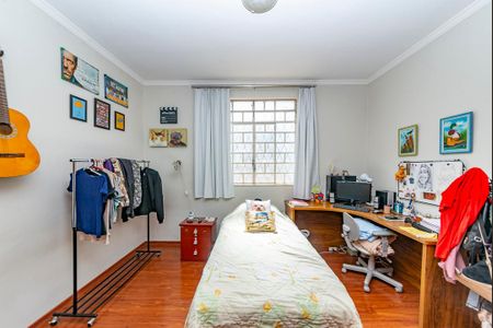 Casa à venda com 288m², 5 quartos e 4 vagasQuarto 4