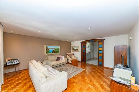 Casa à venda com 288m², 5 quartos e 4 vagasSala 1