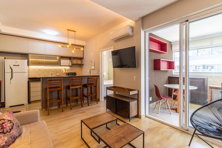 Sala/Cozinha de apartamento para alugar com 1 quarto, 49m² em Sumaré, São Paulo