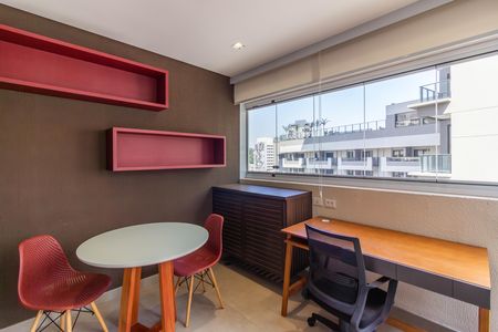 Varanda de apartamento para alugar com 1 quarto, 49m² em Sumaré, São Paulo