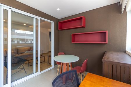 Varanda de apartamento para alugar com 1 quarto, 49m² em Sumaré, São Paulo