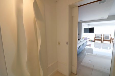 Hall privativo do elevador de apartamento à venda com 2 quartos, 210m² em Vila Cruzeiro, São Paulo